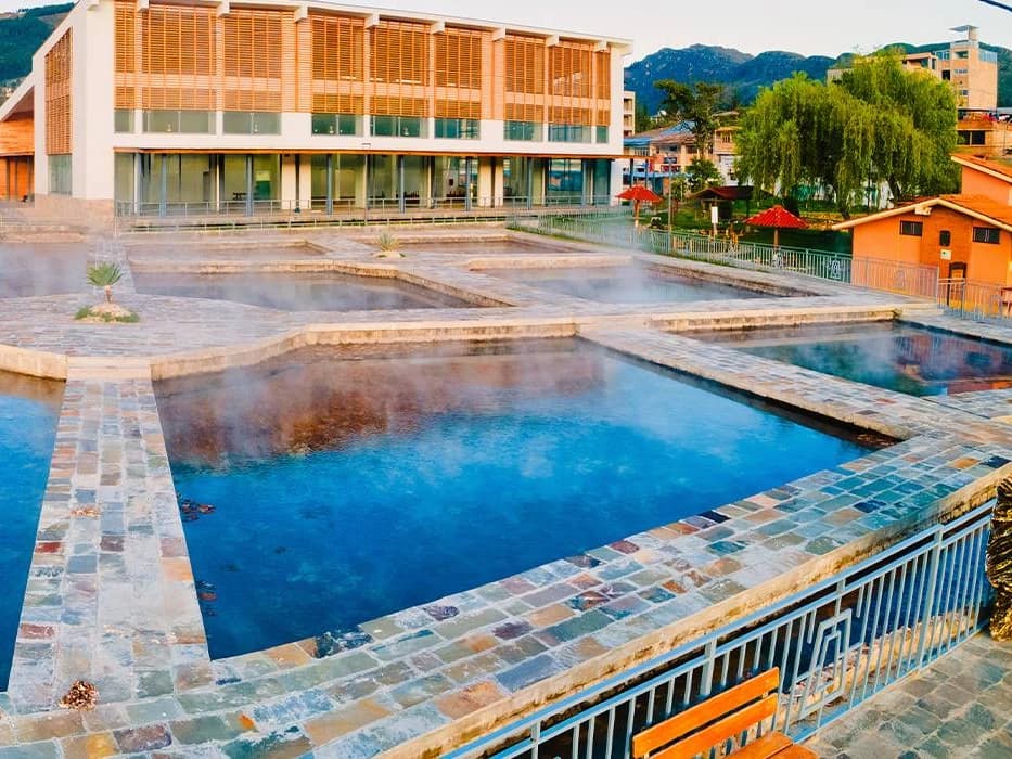 BAÑOS DEL INCA gallery