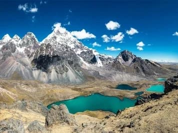 7 LAGUNAS DEL AUSANGATE gallery